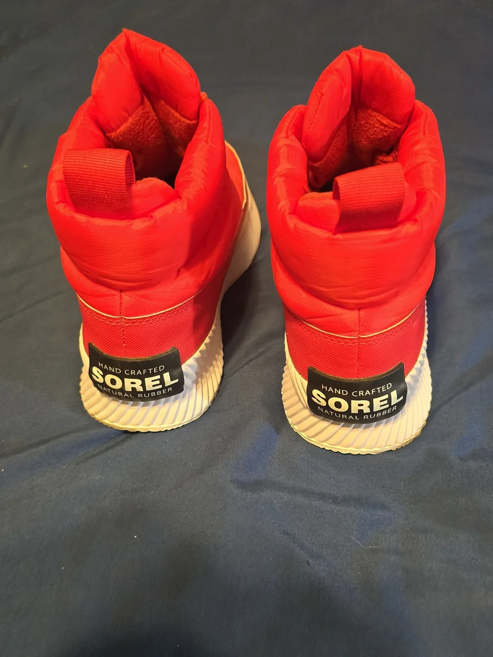 Sorel Out 'N About III Puffy Zip Boots Red Women's Size 7 Women's